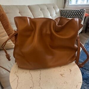 Quince Italian Leather Drawstring Pouch Crossbody/handbag/purse